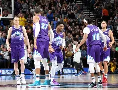 开云线上-犹他爵士迎社区盾关键赛，清晨队长鼓劲，底气十足，细节决定成败的简单介绍